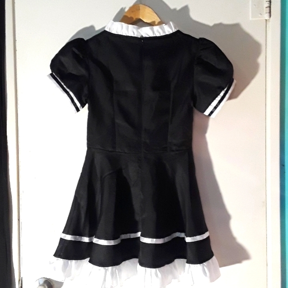Coconeen Maid Oufit Costume Dress with Tulle Apron - Picture 3 of 5